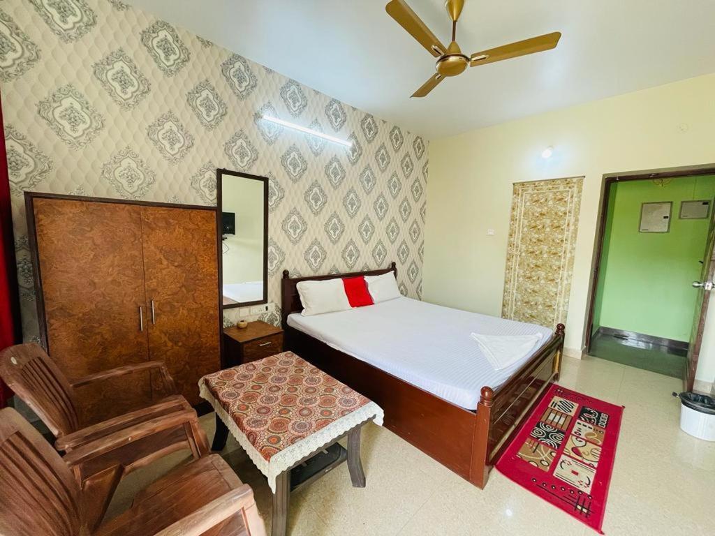 Hotel Lovely Star Inn ! ปูรี ภายนอก รูปภาพ
